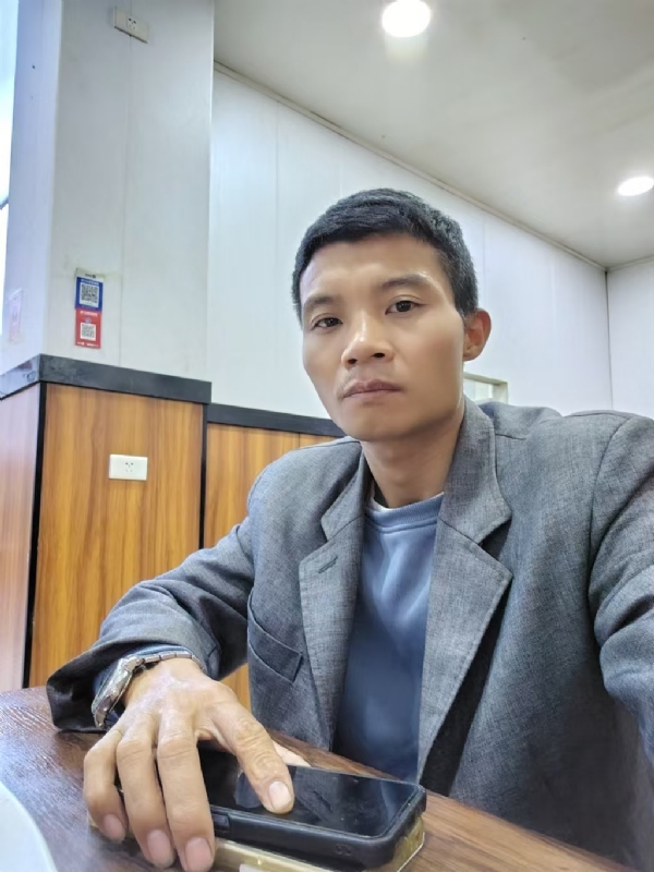 运满乾坤的第一张照片--都匀闪婚服务中心